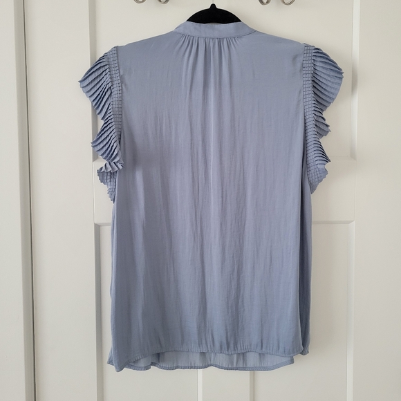 Banana Republic Factory Pleat-Sleeve Top - Picture 6 of 10